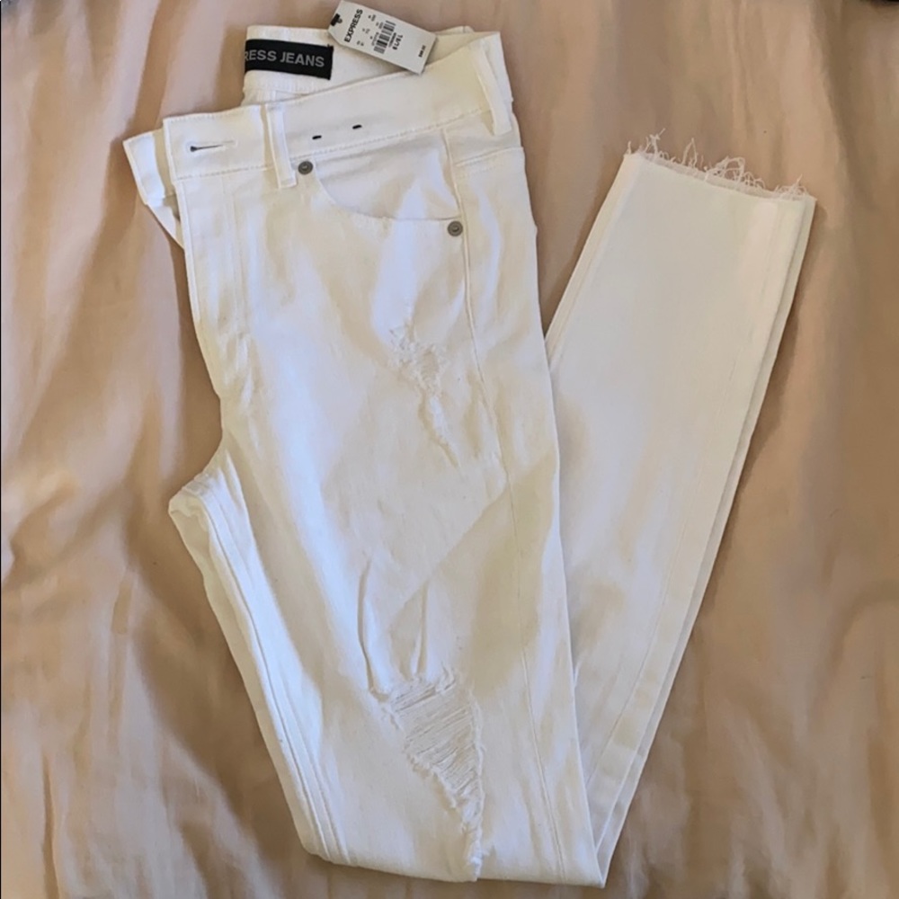 Express High waisted ripped white denim jeans!